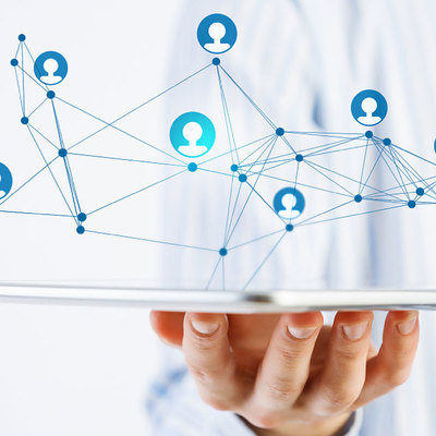 網(wǎng)絡(luò)時(shí)代公共關(guān)系的基本特征